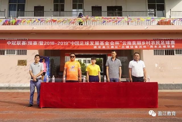 福克斯：文班亚马太想证明自己啦，垄断所有的球权，他就是下一个保罗